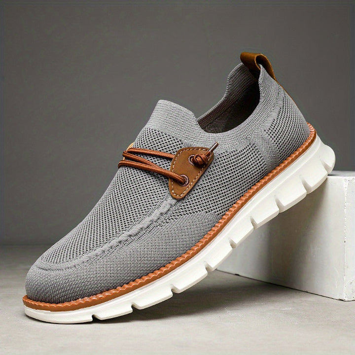 Lichtgewicht slip-on sneakers